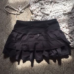 Black Ivivva ruffled skort